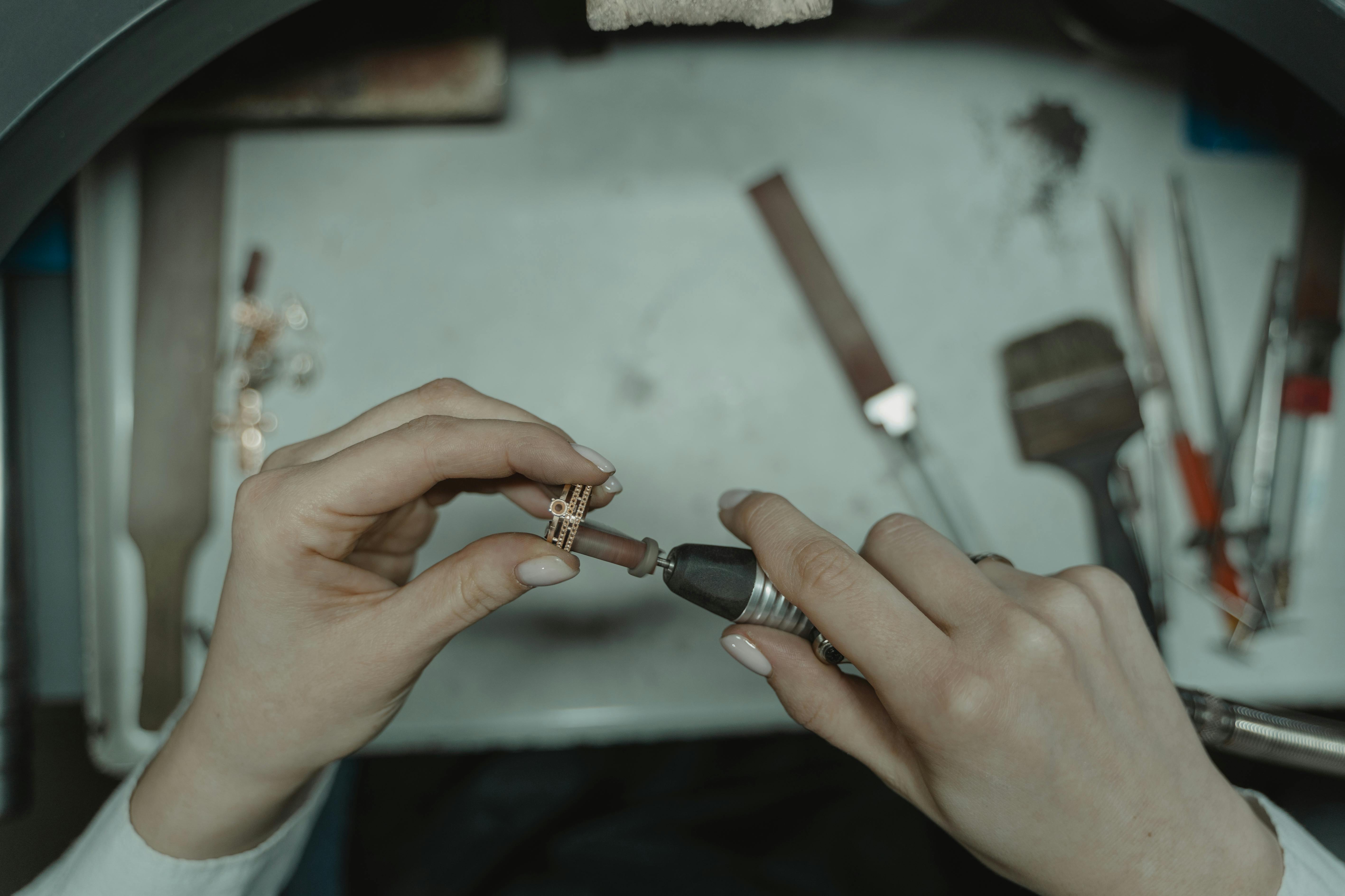 Ring polishing